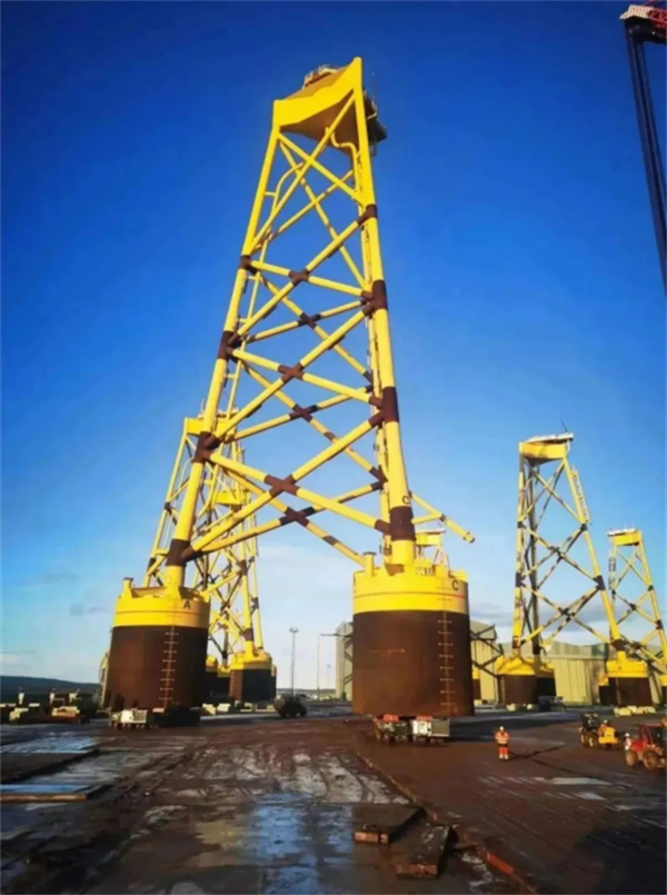 中远海运特运首个大型海上风电导管架运输项目圆满收官2.png
