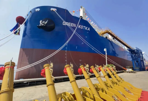 中远海运特运接入经营第二艘世界最大冰级多用途纸浆船3.png