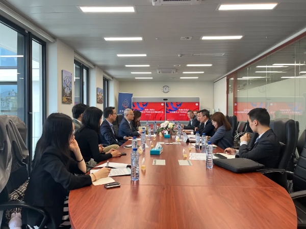 1758272222417077704.jpg 市场监管总局来访商会 “反垄断与竞争座谈会”成功举办2_副本.jpg