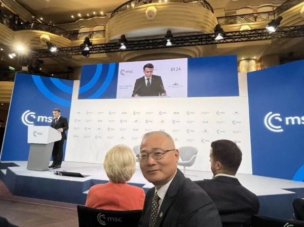 方东葵秘书长应邀出席慕尼黑安全会议 参加“中国专场”并与多方嘉宾交流互动