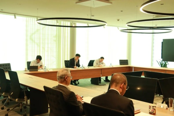 1774575121539050516.jpg 索鹏公使在卢森堡调研在卢中资金融机构及商会副会长单位三峡欧洲1.jpg